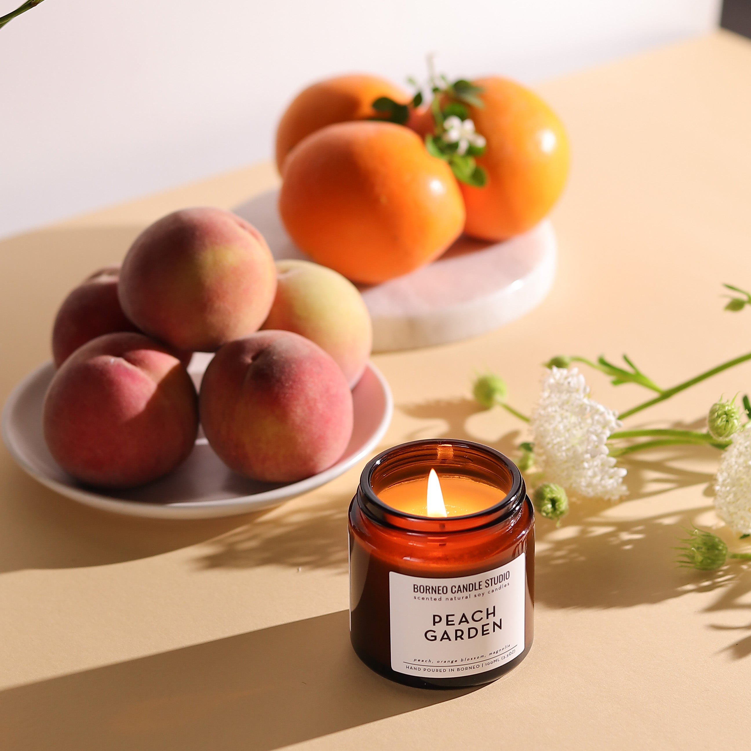 Peach Garden Scented Candle - fragrance notes of peach, orange blossom, magnolia